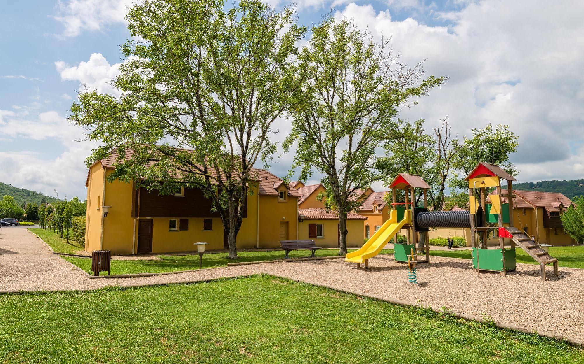Lagrange Vacances Les Bastides De Lascaux Монтиньяк Экстерьер фото